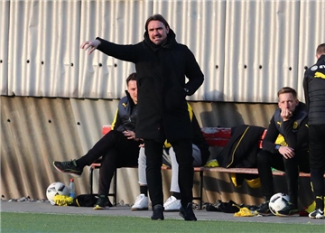 Bilder des Testspiels zwischen Borussia Dortmund II und dem TSV Schott Mainz.
