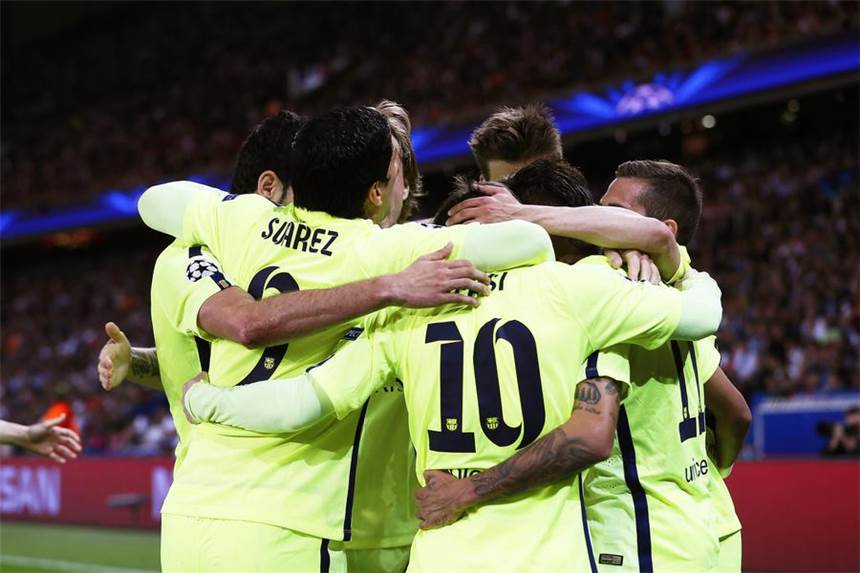 Barcelona nach Sieg in Paris schon fast im Halbfinale Bilder vom Spiel Paris St. Germain gegen den FC Barcelona im Viertelfinale der Champions League