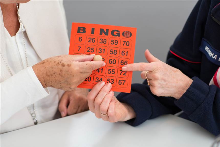 Vredener Sascha Schierok ist am Sonntag live im NDR zu sehen Bingo ist nicht nur bei älteren Menschen ein beliebtes Spiel. Um bei der NDR-Sendung etwas zu gewinnen, braucht es aber einen richtigen Tippschein.