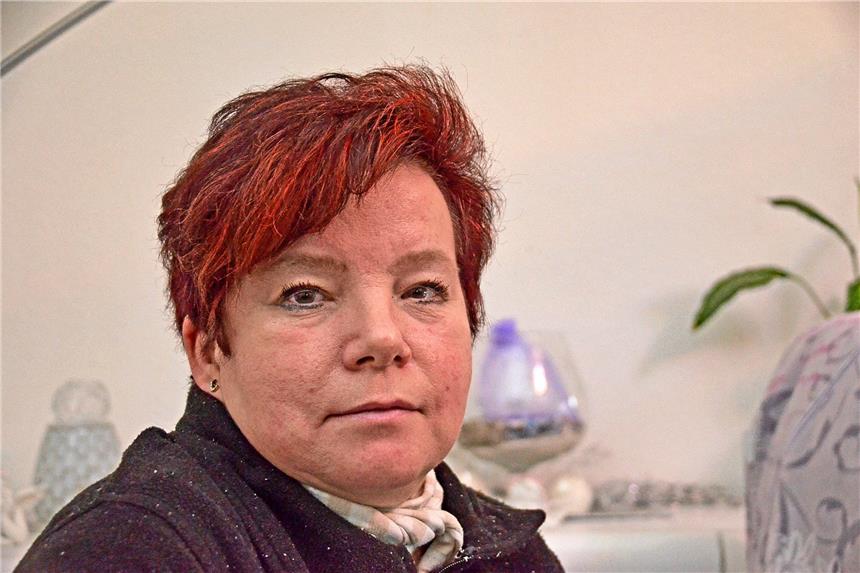 Heizungen in Mehrfamilienhaus bleiben seit Monaten kalt Birgit Behle lebt seit Wochen ohne Heizung in ihrer Wohnung im Steinfurtweg 4.