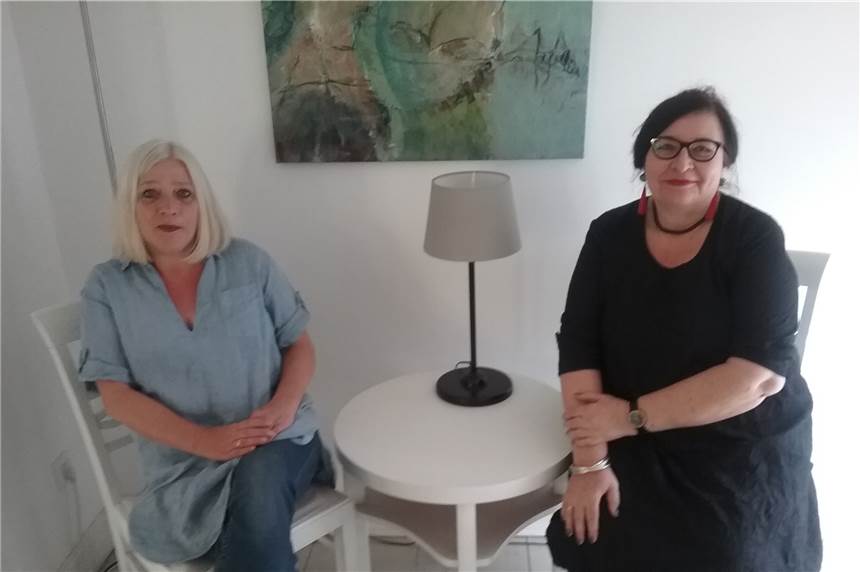 Ausstellung zeigt vielfältige Porträtkunst in Schwerter Zwischenraum Ateliers Birgit Breer und Eva-Witter Mante von den Zwischenraum Ateliers