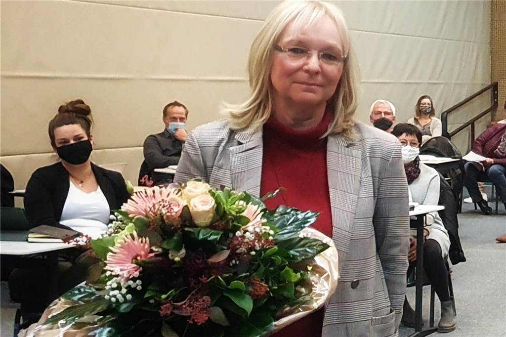 Franz-Josef Weilinghoff als Bürgermeister für Heek wieder vereidigt Birgit Wüsten (Dinkelbündnis) wurde als zweite stellvertretende Bürgermeisterin gewählt.