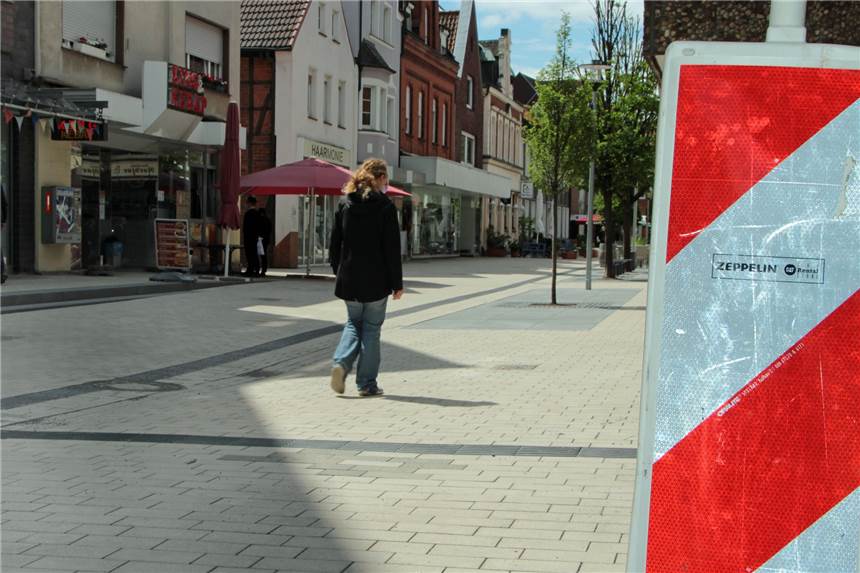 19 Jahre Bauarbeiten: Fußgängerzone in Werne beinahe fertig Bis auf Kleinigkeiten ist die Sanierung der Bonenstraße abgeschlossen. Und damit weitgehend auch das Projekt Stadtkernsanierung Werne - nach 19 Jahren.