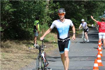Bis die Werner Triathleten als Team wieder in realen Wettkämpfen antreten können, wird es wohl noch dauern. Bis dahin suchen sie sich andere Aufgaben.