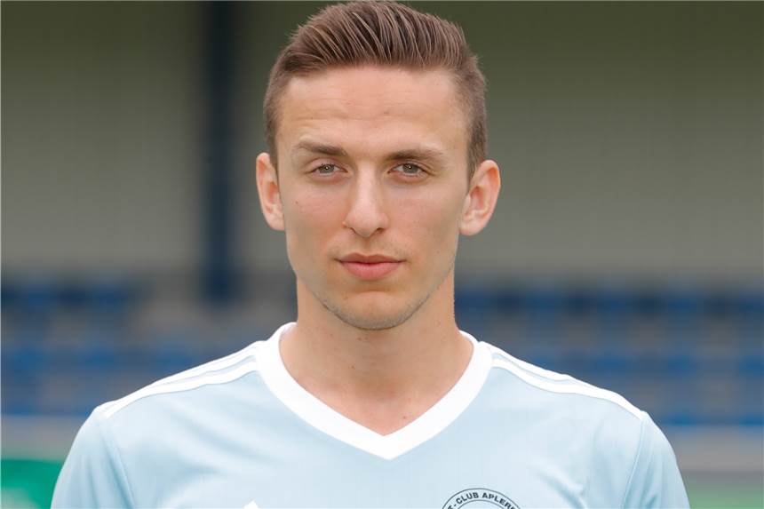 ASC-Königstransfer schaut bislang nur zu - Warum Jasper Stojan auf Hilfe aus Duisburg hofft Bisher das einzige Foto von Jasper Stojan im ASC-Trikot. Ein Spiel hat er noch nicht gemacht.