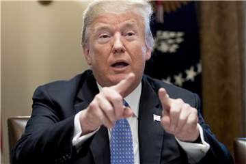 Bleibt bei einer harten Haltung gegenüber der Türkei: US-Präsident Donald Trump. Foto: Andrew Harnik/AP/dpa