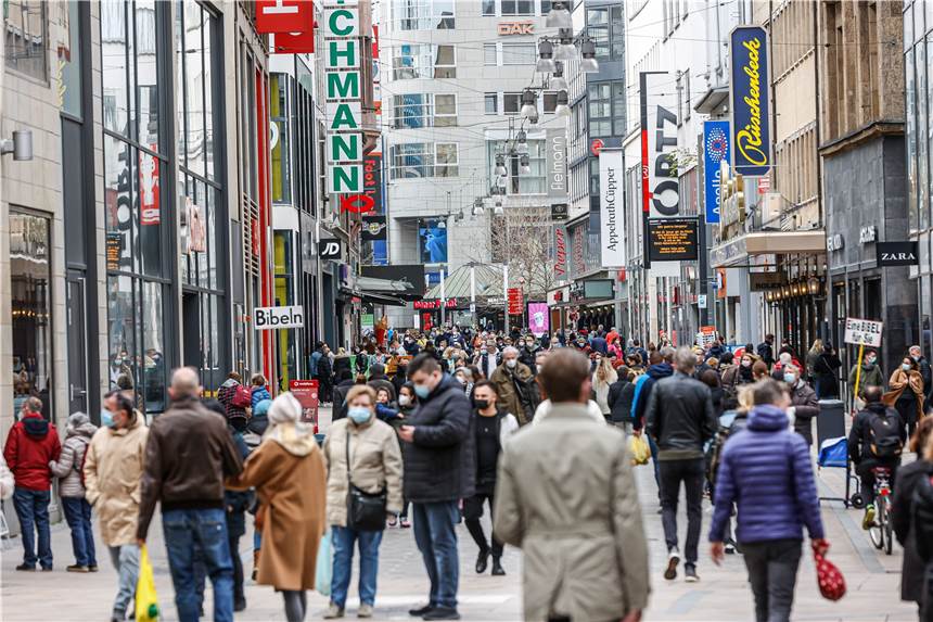 Jetzt offiziell: Inzidenz in Dortmund unter entscheidender 100er-Marke Bleibt die Inzidenz in Dortmund stabil unter der 100er-Marke, darf der Einzelhandel wieder ohne Terminbuchung öffnen.