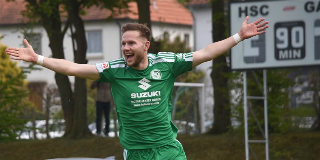 Wer bleibt? Wer geht? Jetzt stehen weitere Abgänge fest und bestreiten Montag ihr Abschiedsspiel Bleibt Stürmer Leon Gensicke oder verlässt er den Holzwickeder SC am Ende der Oberliga-Saison?