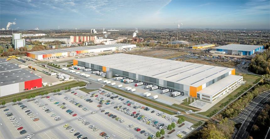 Alle Infos zur Amazon-Ansiedlung auf der Westfalenhütte Blick in die Zukunft: Die auf einem Foto der Westfalenhütte basierende Animation zeigt, wie das neue Logistikzentrum von Amazon (Bildmitte) samt zugehöriger Parkplätze fertig aussehen soll. Im Herbst soll der Betrieb starten.