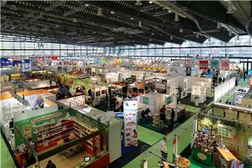 Blick in eine Halle der Internationalen Spielwarenmesse in Nürnberg. Foto: Daniel Karmann