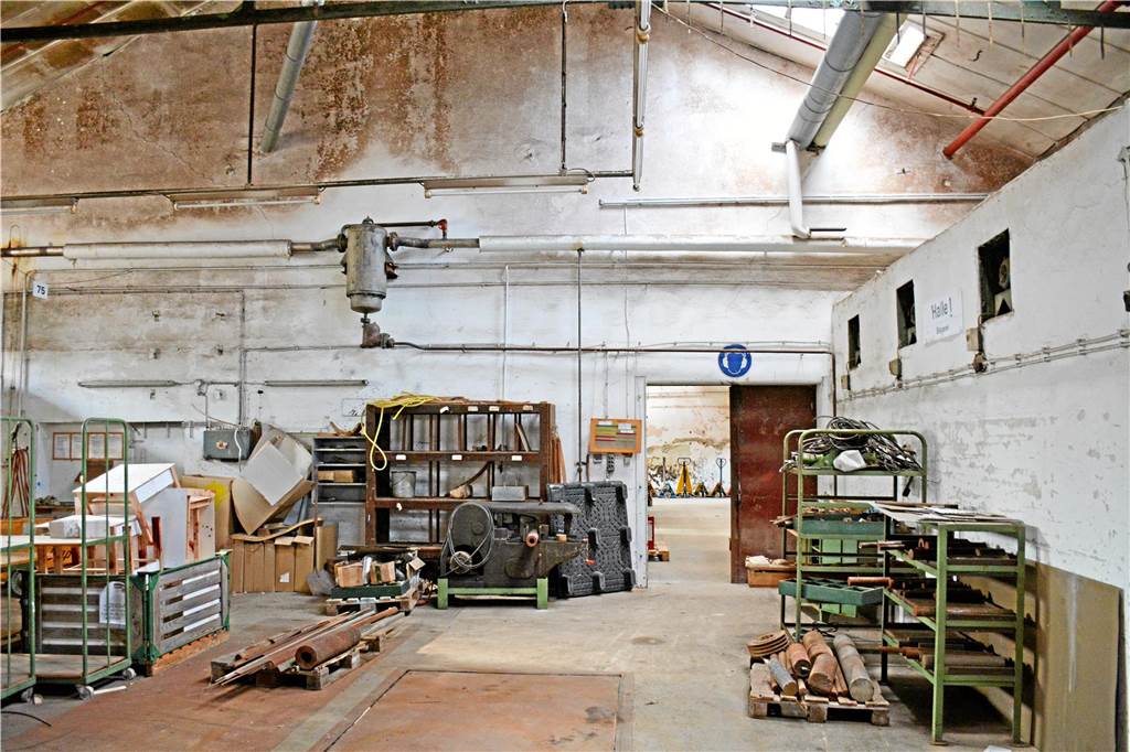 Stuhlfabrik Spahn und altes Handwerk gingen Hand in Hand Blick in die verlassenen Werkshallen im Jahr 2018