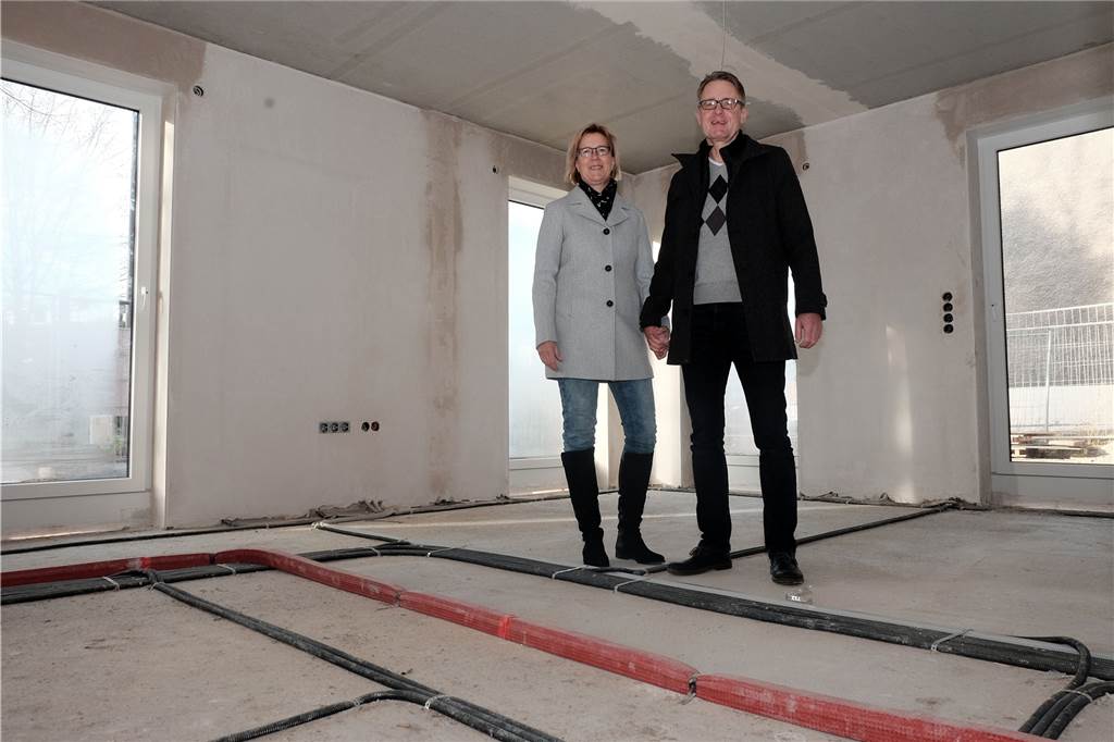 Neuer Wohnraum in Dorsten für Singles und Paare Bodentiefe Fenster sorgen für helle Räumlichkeiten.