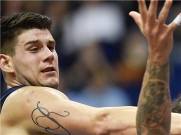 Bogdan Radosavljevic fällt verletzt für ALBA Berlin aus. Foto: Klaus-Dietmar Gabbert