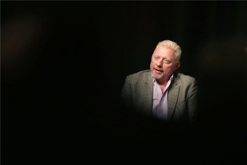 Boris Becker will Versteigerung seiner Trophäen stoppen Boris Becker gibt sich kämpferisch. Foto: Ina Fassbender