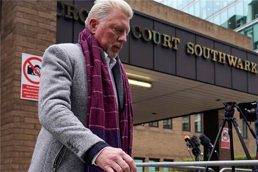 Urteil gegen Boris Becker gefällt: Ex-Tennisstar muss ins Gefängnis Boris Becker, ehemaliger Tennis-Profi aus Deutschland, verlässt nach einem Prozesstag den Southwark Crown Court.