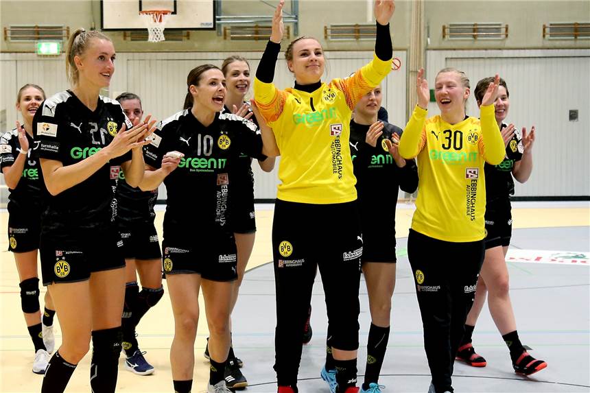 BVB-Trainer André Fuhr: Wollen bis zum Ende um den Titel mitspielen - WM-Pause kommt ungelegen Borussia Dortmund hatte in dieser Saison bislang viel zu feieren.