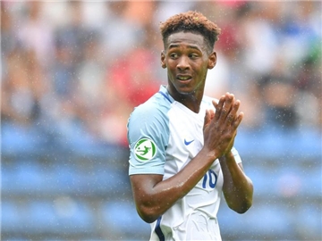 Borussia Mönchengladbach leiht den englischen U-Nationalspieler Reece Oxford für ein Jahr von West Ham United aus. Foto: Uwe Anspach