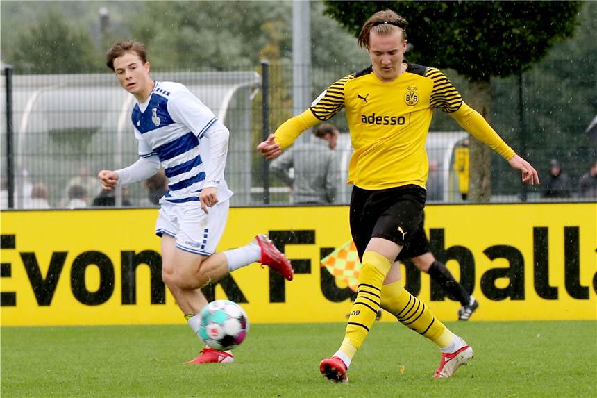 Borussia Dortmund: U19 erwartet die nächste Herausforderung auf europäischer Bühne Borussias Offensivkraft Julian Rijkhoff feiert heute ein Wiedersehen mit seinem alten Klub.