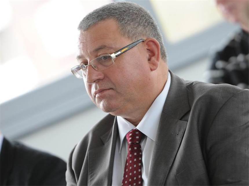 Trotz Eklat: Box-Staffel zum Rückkampf nach Kasachstan Box-Funktionär Ulrich Bittner löste den Eklat aus. Foto: Angelika Warmuth