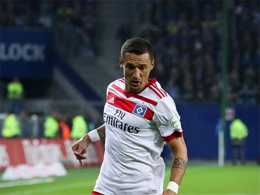 Salihovic überrascht vom raschen Aufstieg beim HSV Brauchte keine lange Eingewöhnung beim HSV: Neuzugang Sejad Salihovic. Foto: Christian Charisius