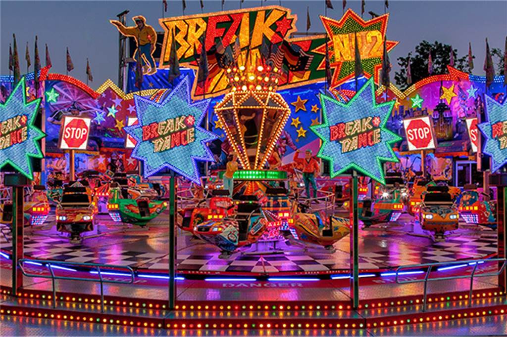 Simjü-Höhepunkte: Diese Geschäfte ragen bei der Kirmes heraus Break Dance No. 2 ist ein Kirmes-Klassiker.