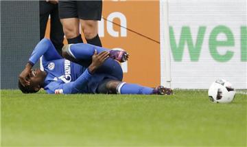 Breel Embolo wird dem FC Schalke 04 lange fehlen.