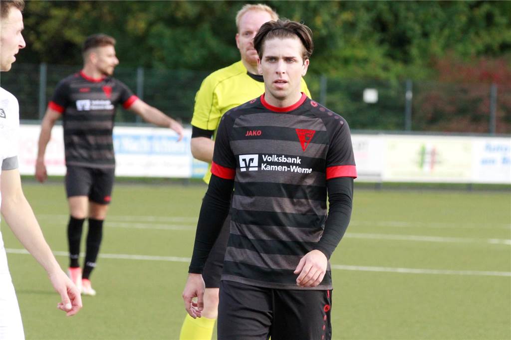 FC Overberge verkündet seinen Neuzugang: Dieser ist „multifunktional einsetzbar“ Brian Wolff wird den FC Overberge im Winter verstärken.