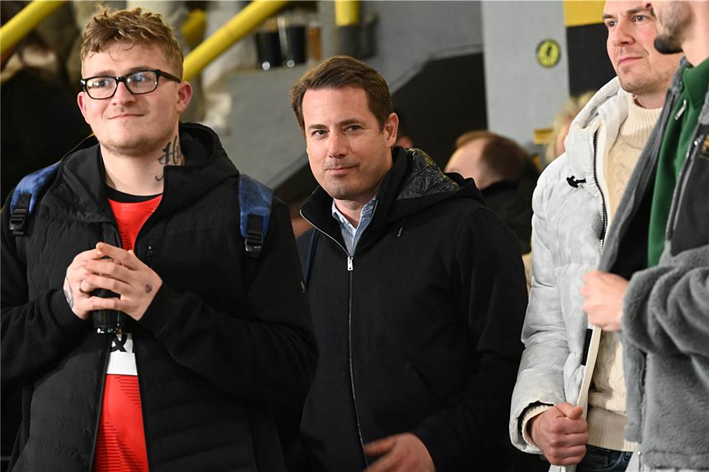 „Brinkhoff‘s Ballgeflüster“ mit BVB-Spieler Mats Hummels.