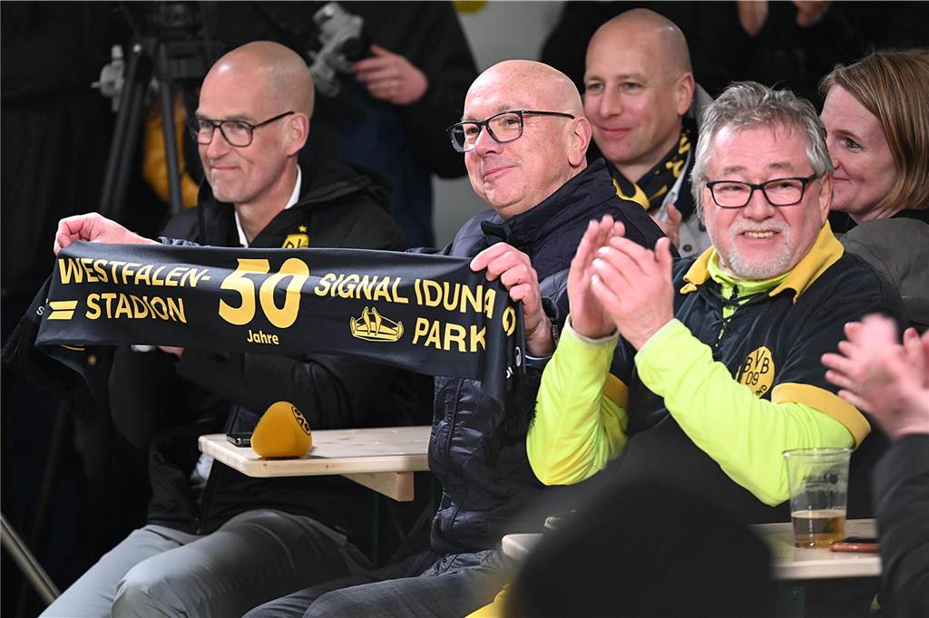 „Brinkhoff‘s Ballgeflüster“ mit BVB-Spieler Mats Hummels.