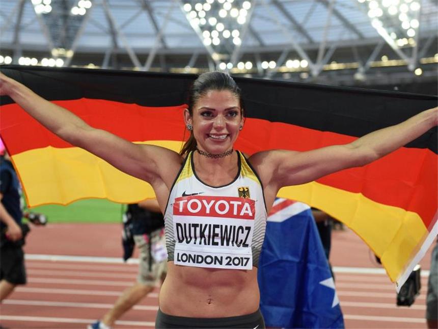 Hürdensprinterin Dutkiewicz gewinnt WM-Bronze Bronze für Hürdenläuferin Pamela Dutkiewicz bei der WM in London. Foto: Rainer Jensen