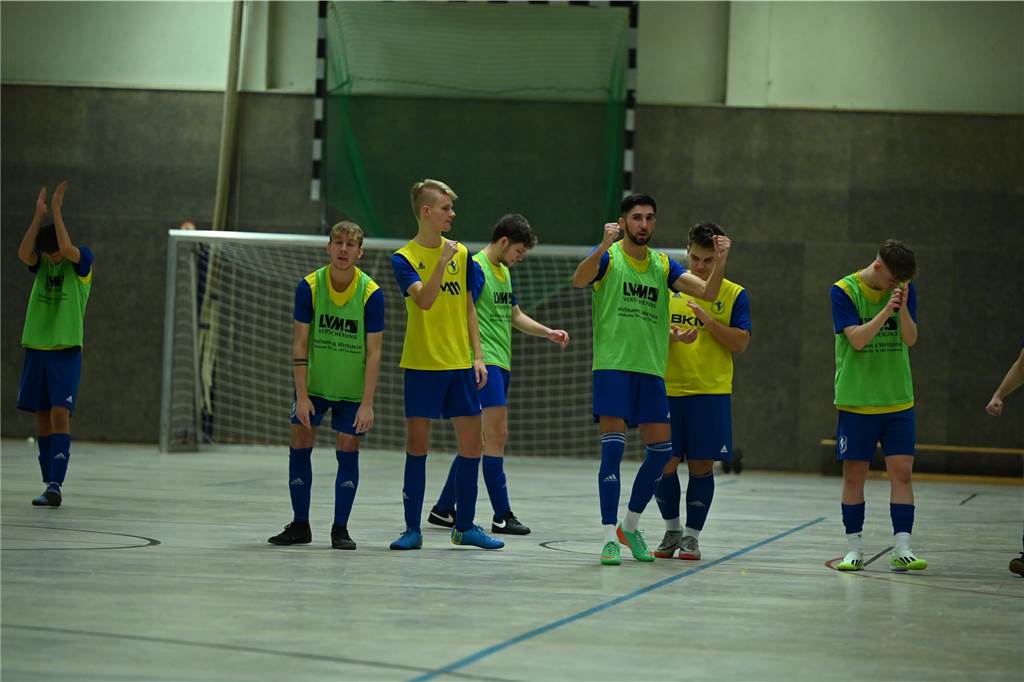 TVG Flierich-Lenningsen gewinnt das B-Turner des BSV Hereen: Viele Bilder und Impressionen BSV Heeren Wintercup B-Turnier
