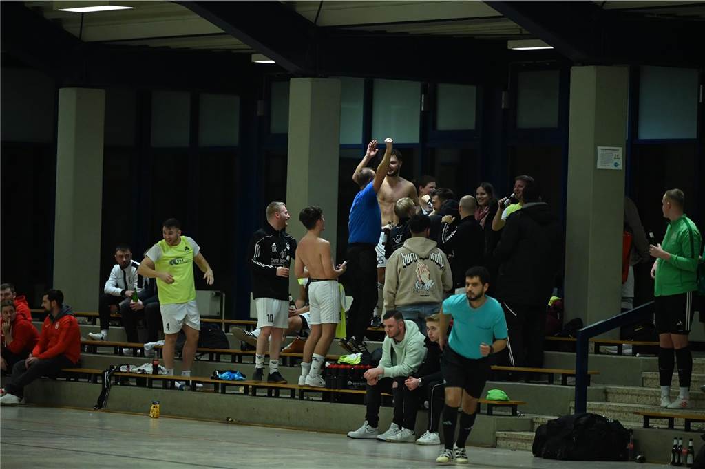 TVG Flierich-Lenningsen gewinnt das B-Turner des BSV Hereen: Viele Bilder und Impressionen BSV Heeren Wintercup B-Turnier