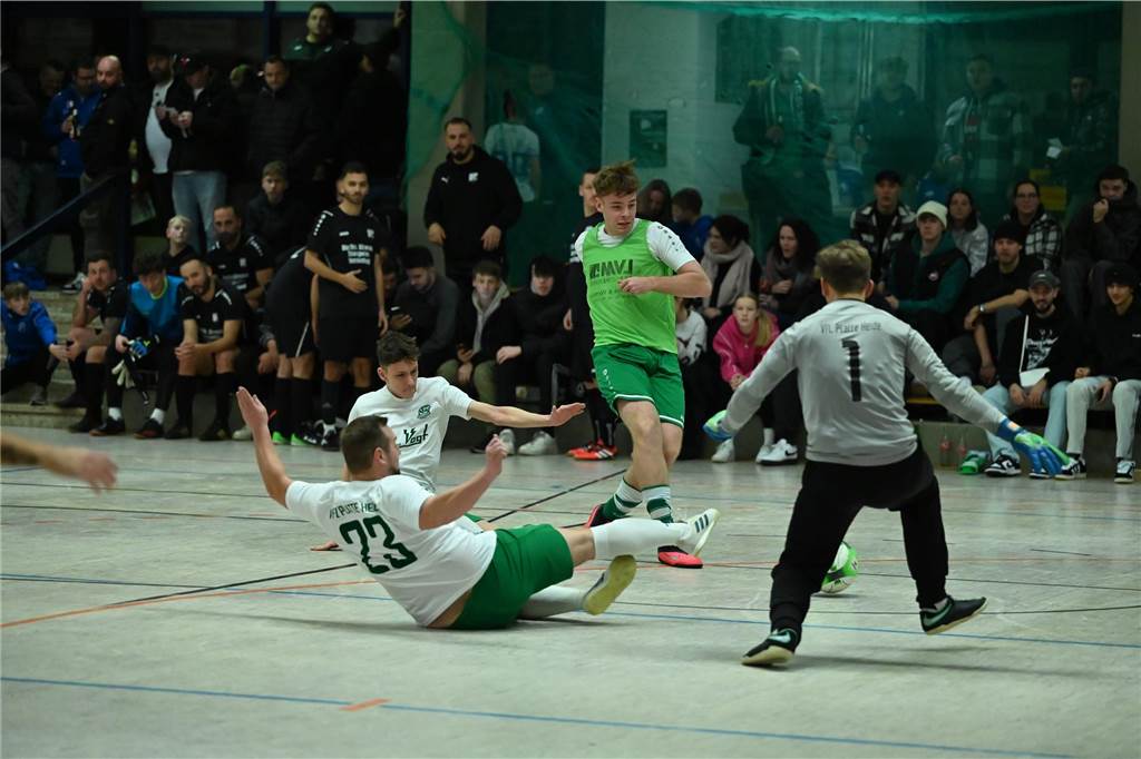 TVG Flierich-Lenningsen gewinnt das B-Turner des BSV Hereen: Viele Bilder und Impressionen BSV Heeren Wintercup B-Turnier