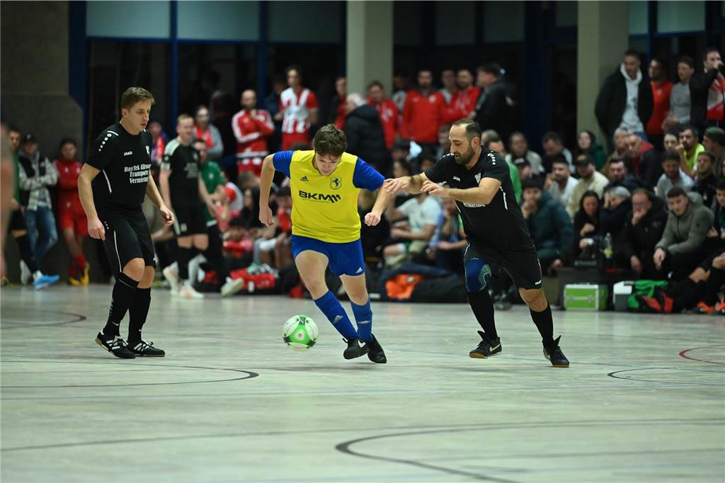 TVG Flierich-Lenningsen gewinnt das B-Turner des BSV Hereen: Viele Bilder und Impressionen BSV Heeren Wintercup B-Turnier
