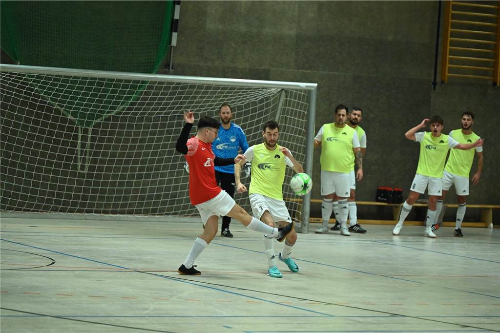 TVG Flierich-Lenningsen gewinnt das B-Turner des BSV Hereen: Viele Bilder und Impressionen BSV Heeren Wintercup B-Turnier