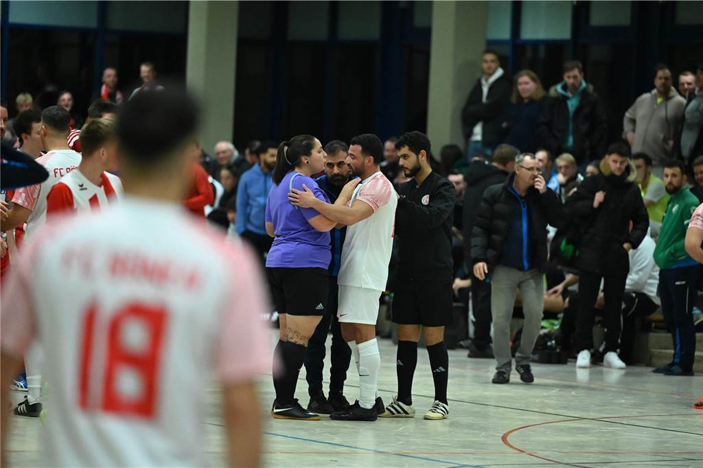 TVG Flierich-Lenningsen gewinnt das B-Turner des BSV Hereen: Viele Bilder und Impressionen BSV Heeren Wintercup B-Turnier