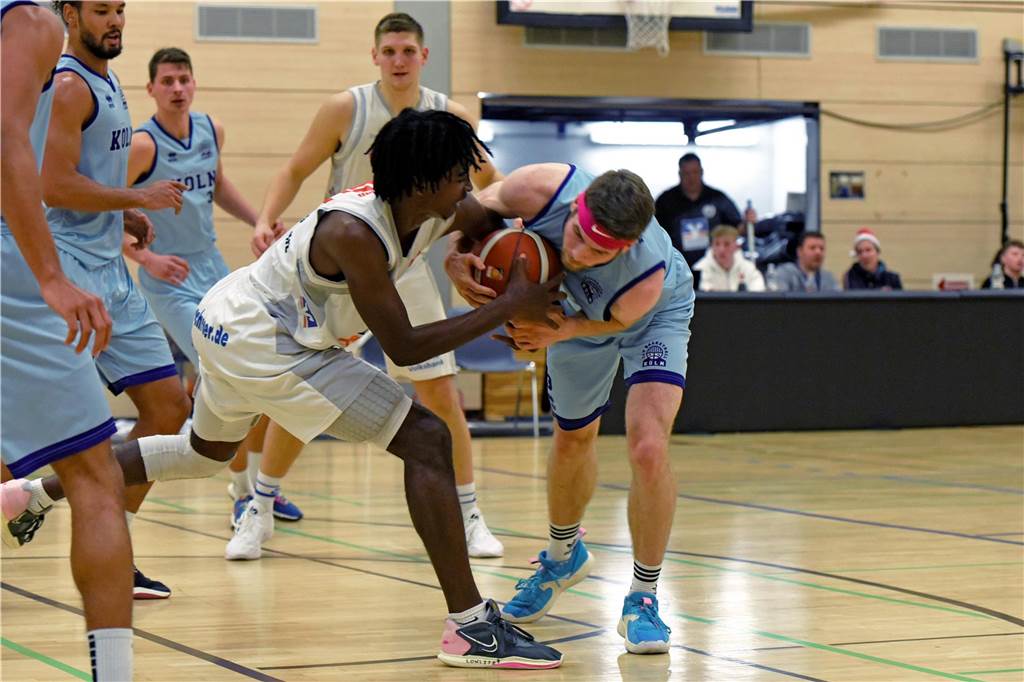 BSV Münsterland Baskets Wulfen - DTV Basketball Köln 85:76 (40:33)
