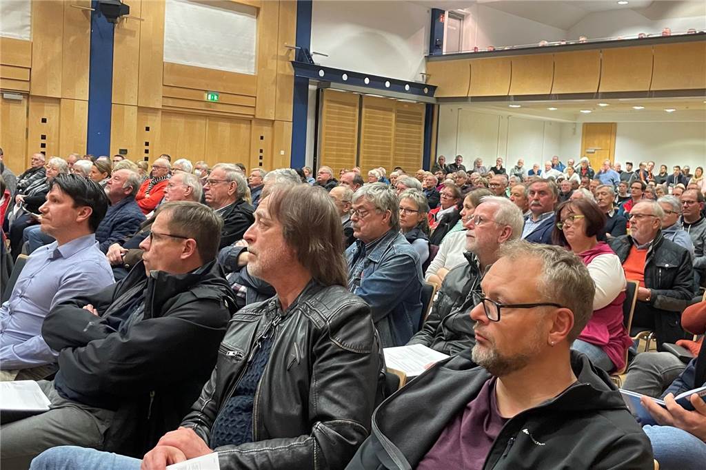 Werne setzt ab jetzt auf Glasfaser: 1000 Megabits kostenlos für alle Bürger aus Werne kommen am 13. März zur Informationsveranstaltung zum Glasfaserausbau im Kolpingsaal zusammen.