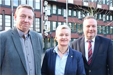 Bürgermeister Bodo Klimpel (r.) und Kämmerer Dirk Meussen haben die neue Baudezernentin Dr. Andrea Rüdiger am Dienstag im Rathaus begrüßt.