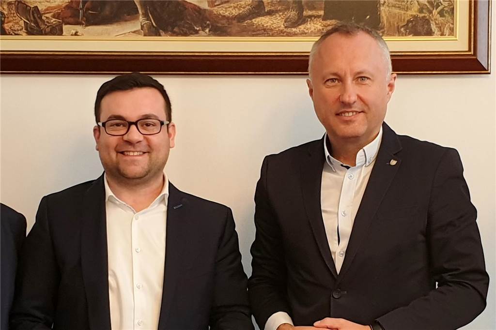 Bürgermeister Dimitrios Axourgos hier auf einem älteren Foto mit seinem Amtskollegen Ludomir Handzel