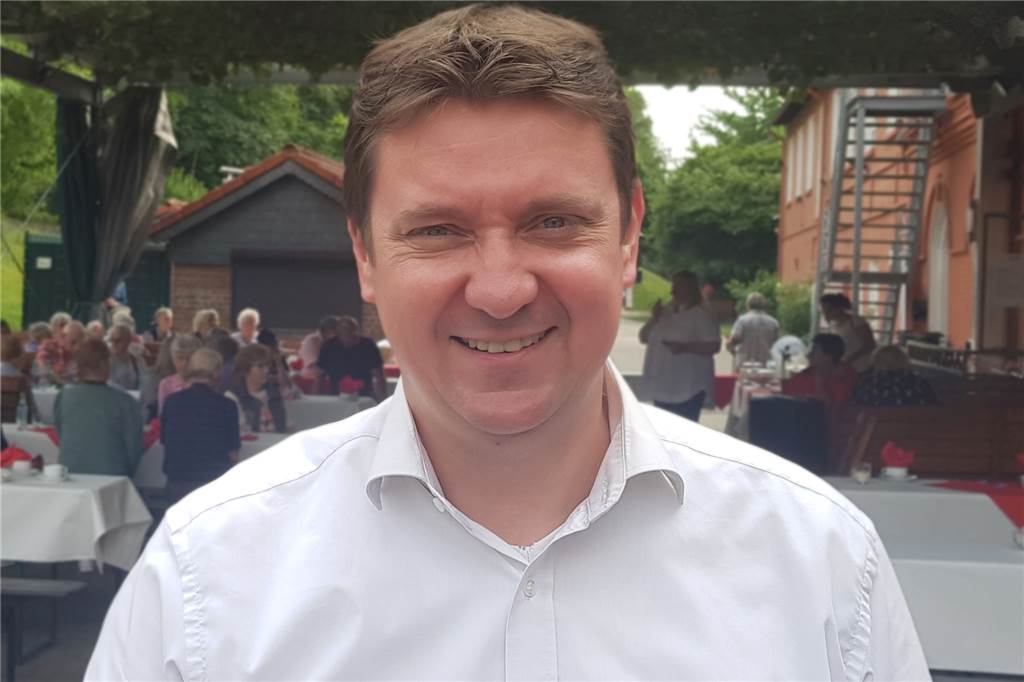Bürgermeister Rajko Kravanja, hier bei einer Bürgerveranstaltung im Juni 2022 in der Agora in Ickern.