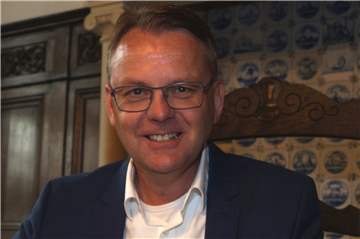 Bürgermeister Thomas Orlowski (SPD) und seinen Mitarbeitern im Rathaus der Stadt Selm sind die Unregelmäßigkeiten an den Abrechnungen von Dr. Hubert Seier offenbar aufgefallen.