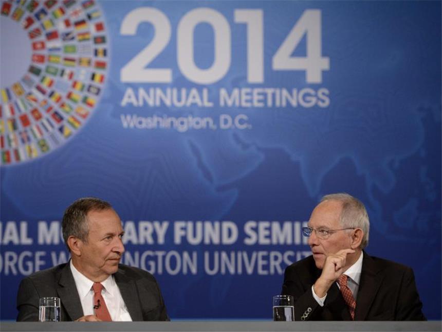 Schäuble strebt mehr öffentliche Investitionen an Bundesfinanzminister Wolfgang Schäuble neben dem Wirtschaftswissenschaftler Larry Summers von der Harvard University Foto: Shawn Thew