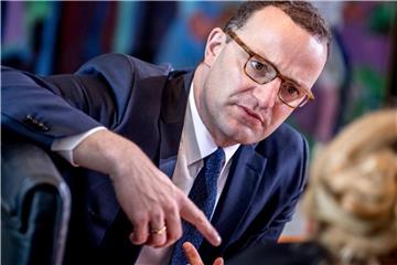 Bundesgesundheitsminister Jens Spahn rechnet mit einer Beitragserhöhung bei der Pflegeversicherung. Foto: Michael Kappeler