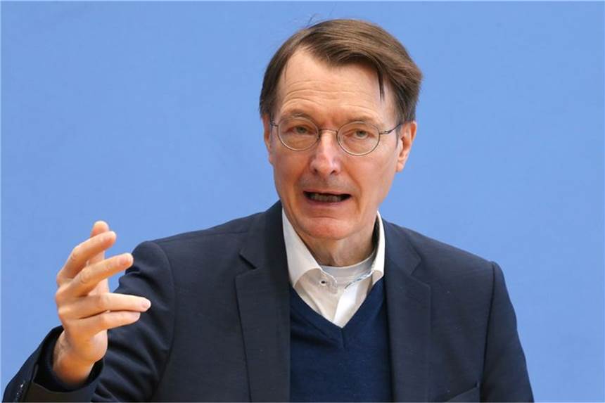 Lauterbach spricht sich für Debatte über Lockerungen aus - Kritik an Lkw-Demonstrationen Bundesgesundheitsminister Karl Lauterbach verurteilt die Lkw-Demonstrationen gegen Corona-Maßnahmen «von selbstgerechten Menschen, von denen wir nicht viel lernen können.»