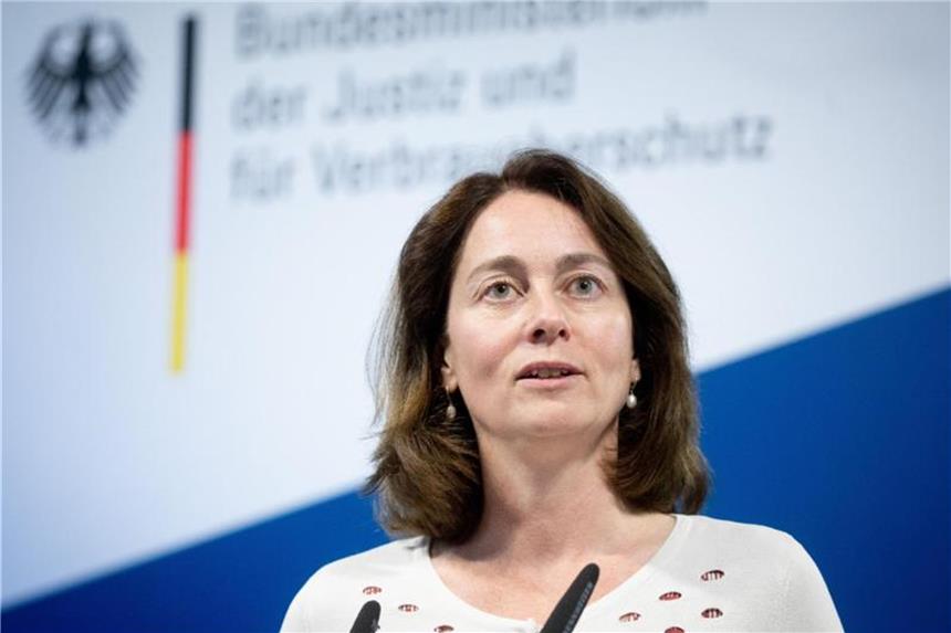 Barley will neue Klagerechte für Verbraucher Bundesjustizministerin Katarina Barley will Verbrauchern bessere Möglichkeiten geben, um ihre Rechte auch gegen Unternehmen einzufordern. Foto: Kay Nietfeld