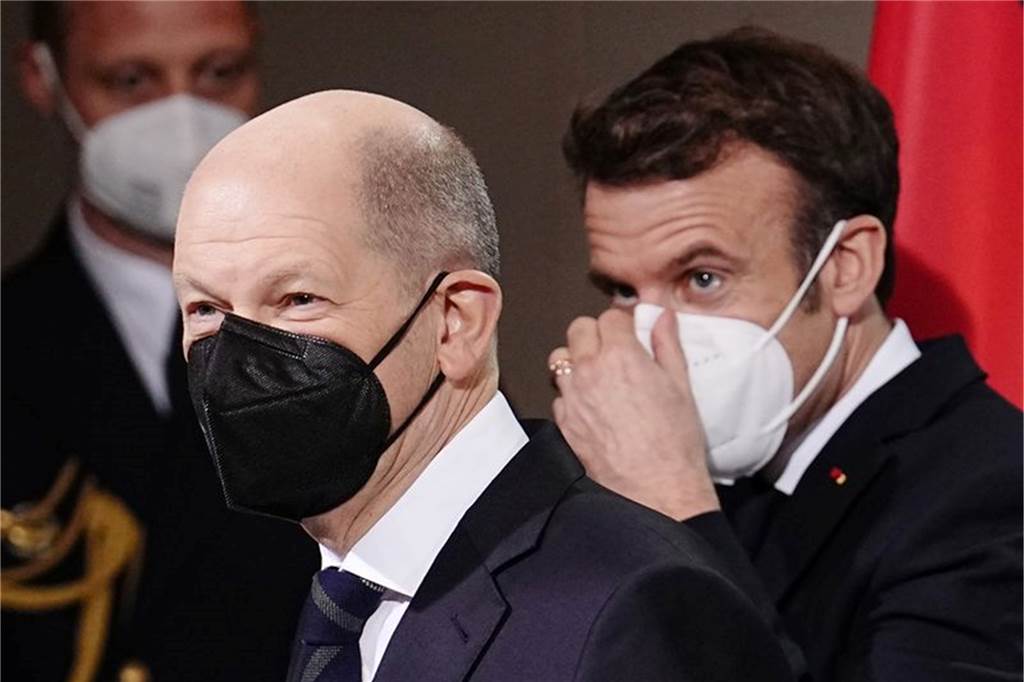 Biden: Russischer Angriff auf Ukraine wäre „größte Invasion“ seit Zweitem Weltkrieg Bundeskanzler Scholz hat Frankreichs Staatspräsidenten Macron in Berlin empfangen.
