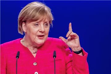 Bundeskanzlerin Angela Merkel (CDU) hat das Wort ergriffen. Foto: Michael Kappeler