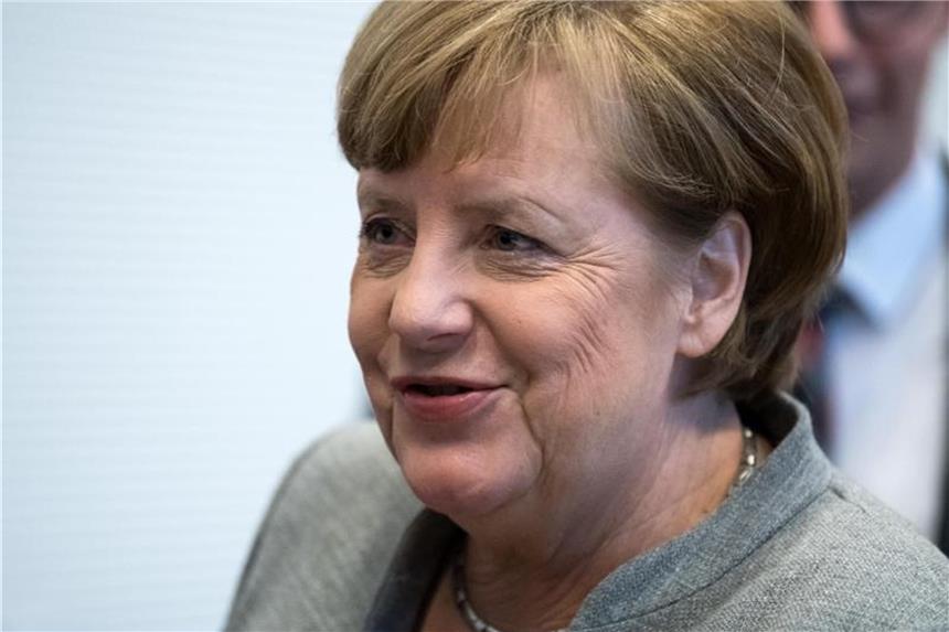 Merkel reist nach Davos - aber kein Treffen mit Trump Bundeskanzlerin Angela Merkel (CDU) wird am Weltwirtschaftsforum in Davos teilnehmen. Foto: Bernd von Jutrczenka