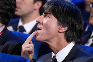 Bundestrainer Joachim Löw hofft bei der Auslosung der Nations League auf namhafte Gegner. Foto: Christian Charisius